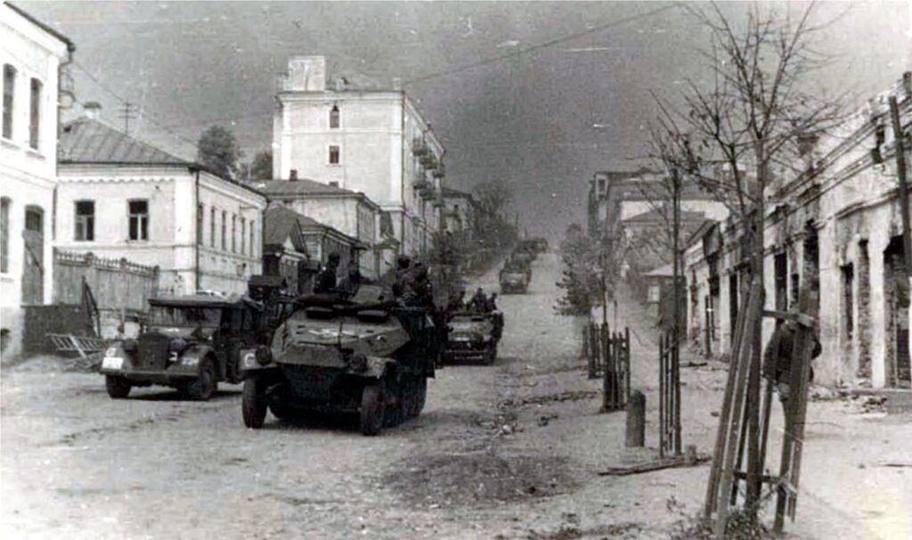 Город Брянск. Октябрь 1941г. Фотография группы «Брянск глазами разных поколений».